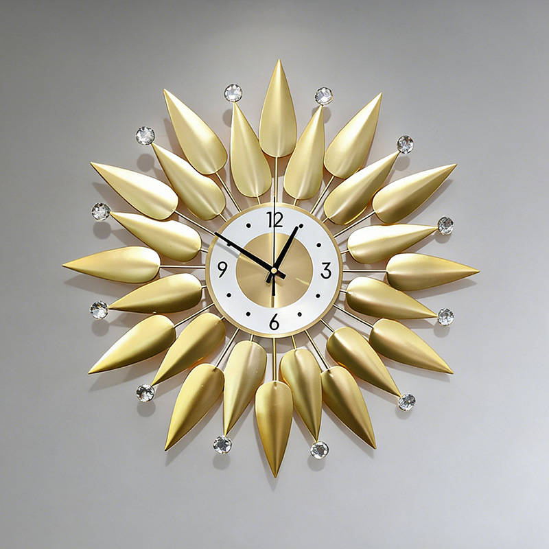 Luxury Wall Clock Metal Wall C - огляд і ціна Luxury Lifestyle Gifts