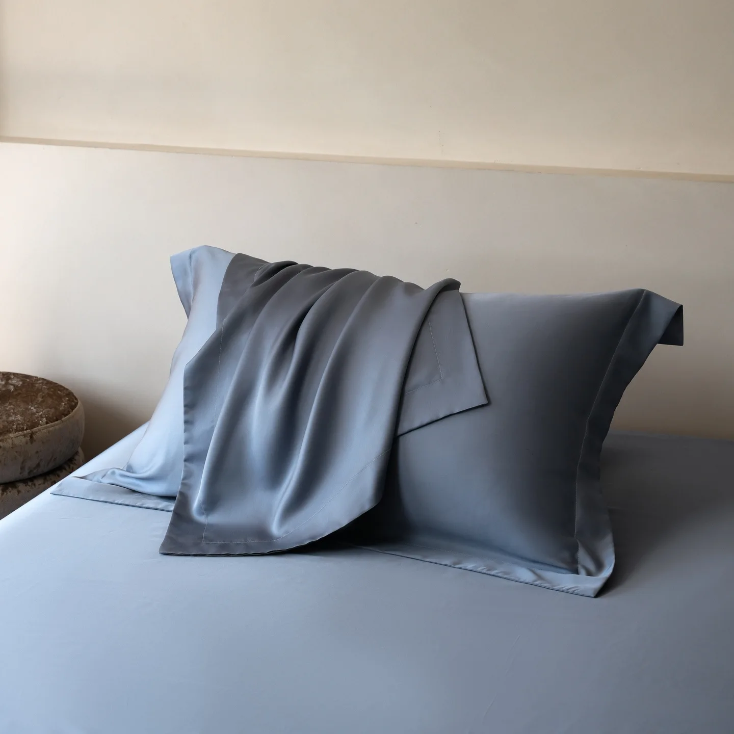 Cooling Tencel Pillowcase Set  - огляд і ціна Silk Pillowcase Set
