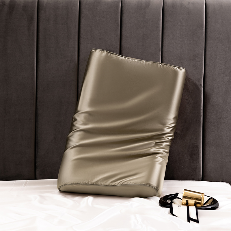 Satin Silk Pillowcase for Memo - огляд і ціна Silk Pillowcase Set