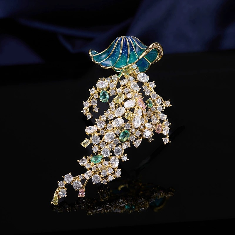 Marine life-encrusted zircon j - огляд і ціна Luxury Lifestyle Jewelry